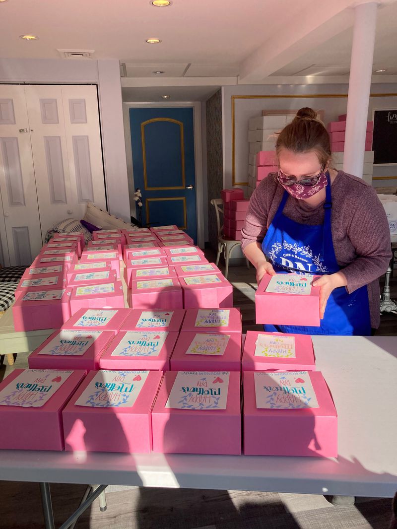 Avon’s BouNom Bakery Delivers Sweet Mother’s Day Surprises to Community Renewal Team Clients